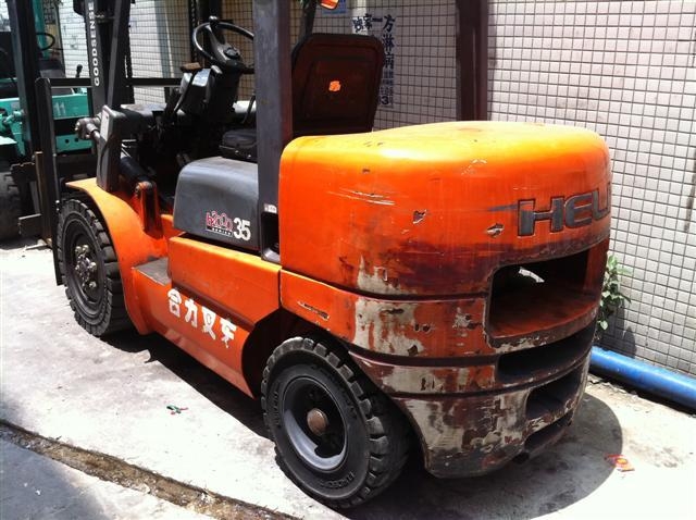 合力叉車FD35